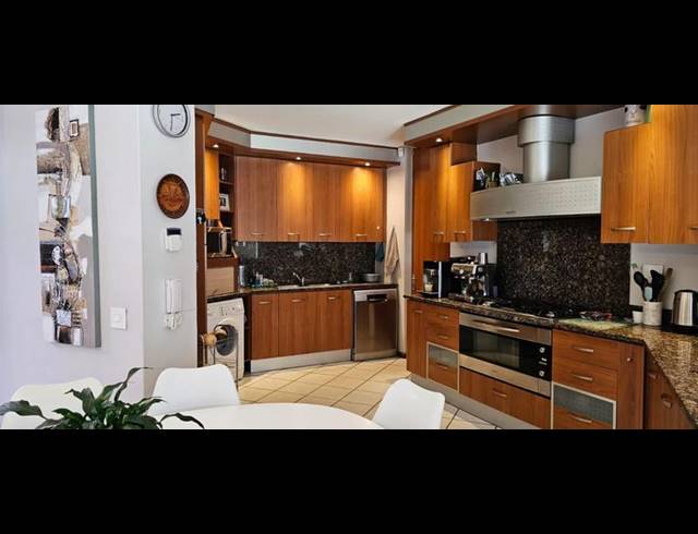 4 BEDROOM PROPERTY TO RENT IN SUNSET BEACH